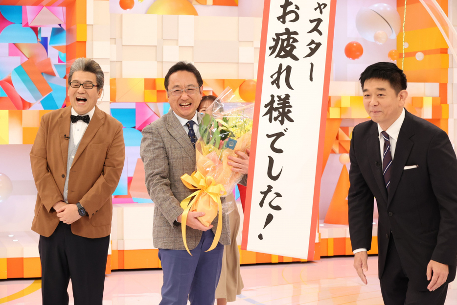 （左から）軽部真一アナ、三宅正治アナ、伊藤利尋アナ （C）フジテレビ