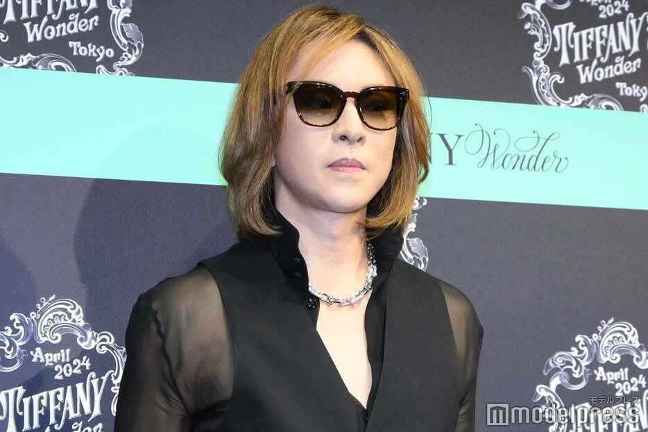 YOSHIKI