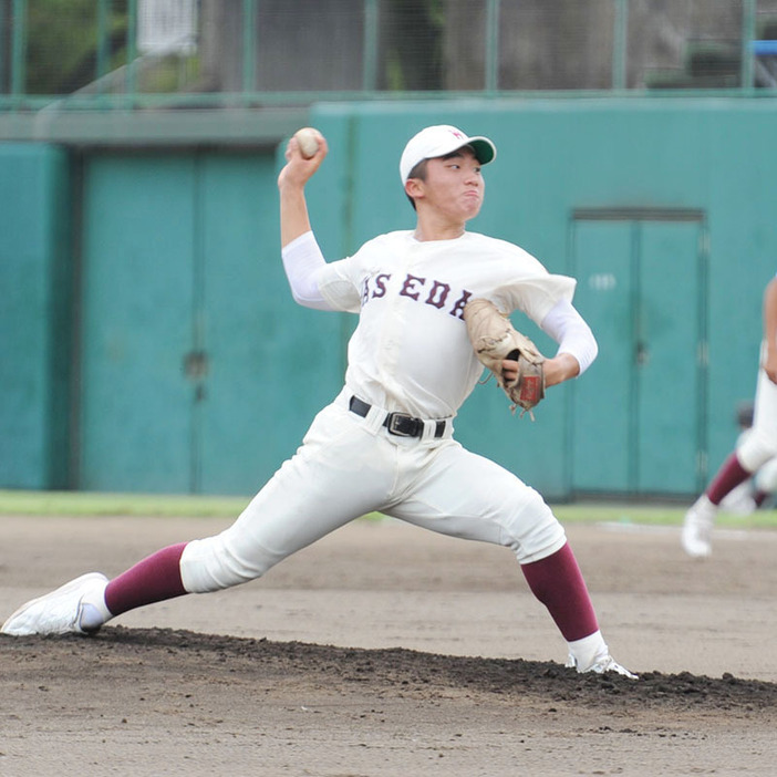 早大本庄―国際学院　8回を被安打2、10奪三振で零封した早大本庄のエース田中