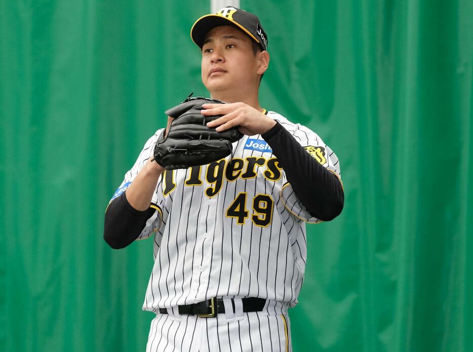 大竹耕太郎が2年連続の2桁勝利をマークした（資料写真・黒田史夫