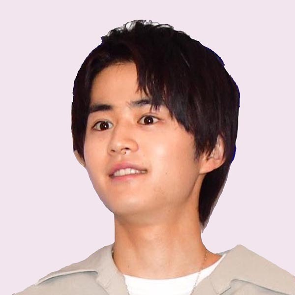 鈴鹿央士も人気俳優だけど…（Ｃ）日刊ゲンダイ