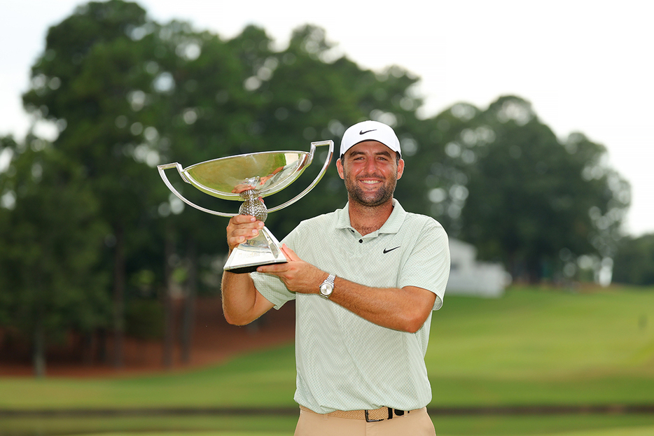 シェフラーがシーズン7勝目で初の年間王者に輝いた(Kevin C. Cox／Getty Images)