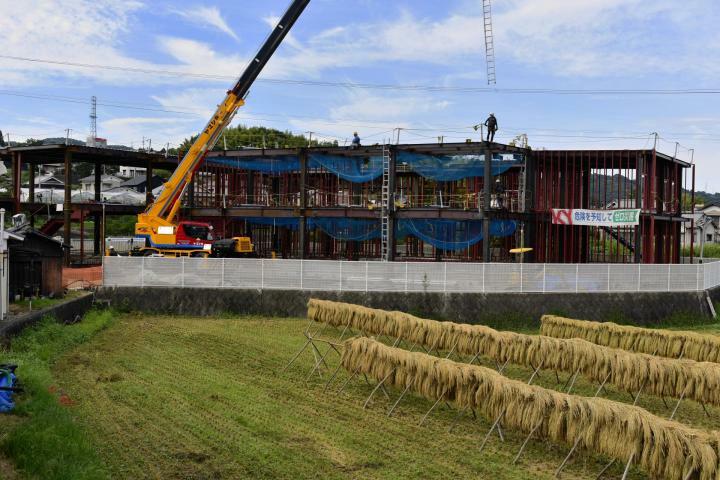 建設工事が進む松山南高校砥部分校の教育寮