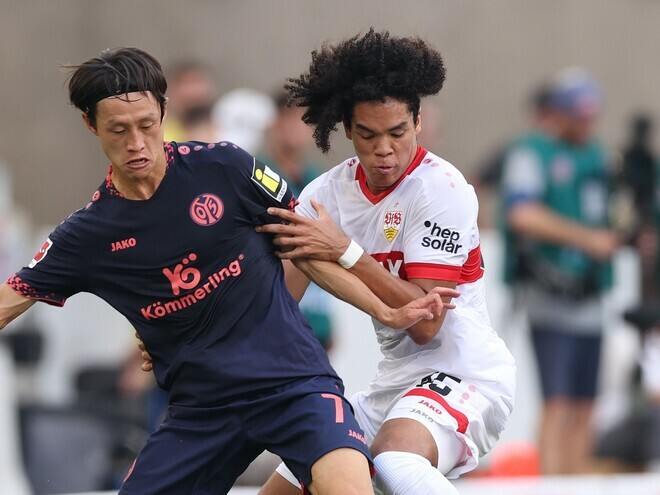 CBでフル出場を果たしたチェイス（右）。（C）Getty Images