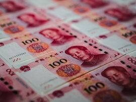 Chinese one-hundred yuan banknotes. Photographer: Lam Yik/Bloomberg