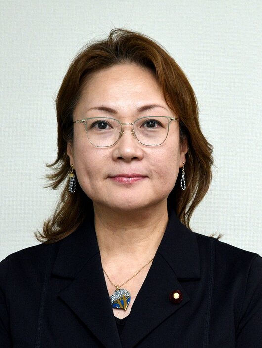 高階恵美子氏