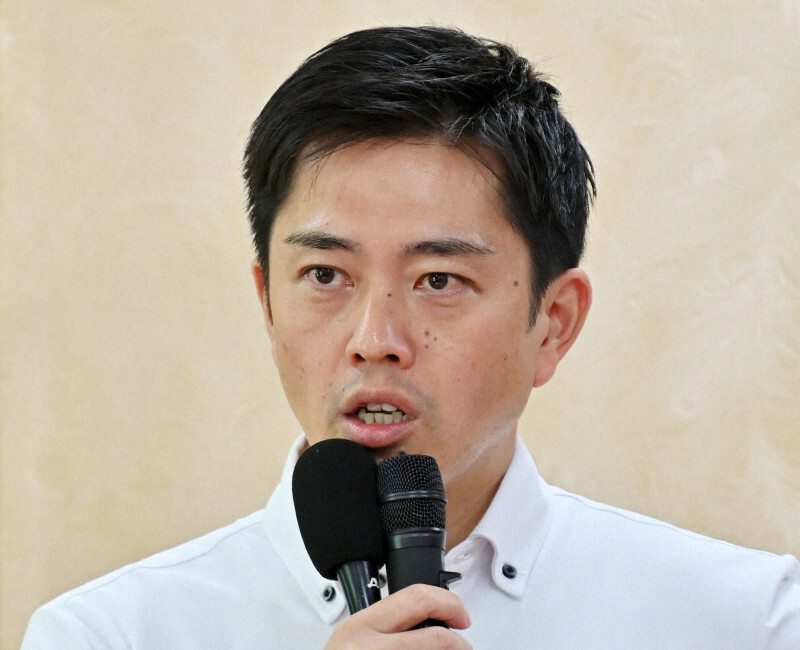 吉村洋文氏＝川平愛撮影