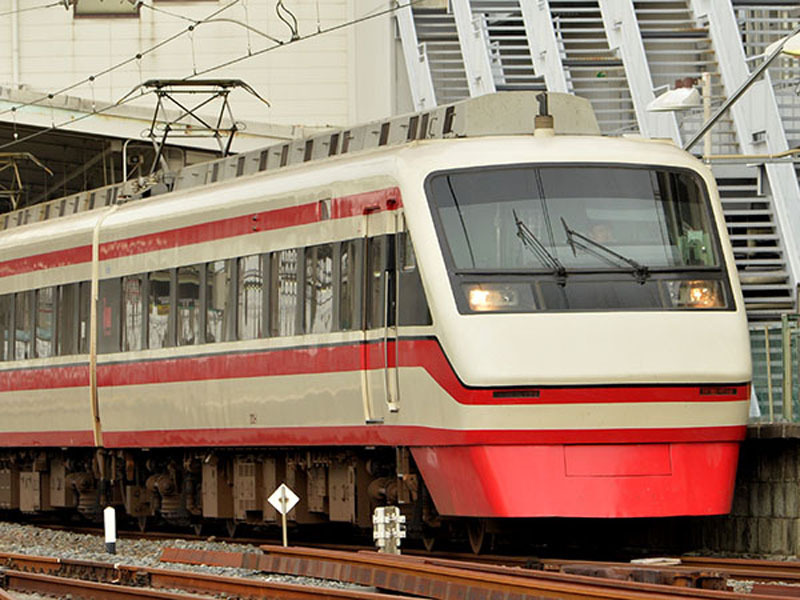 東武伊勢崎線が大雨で遅延