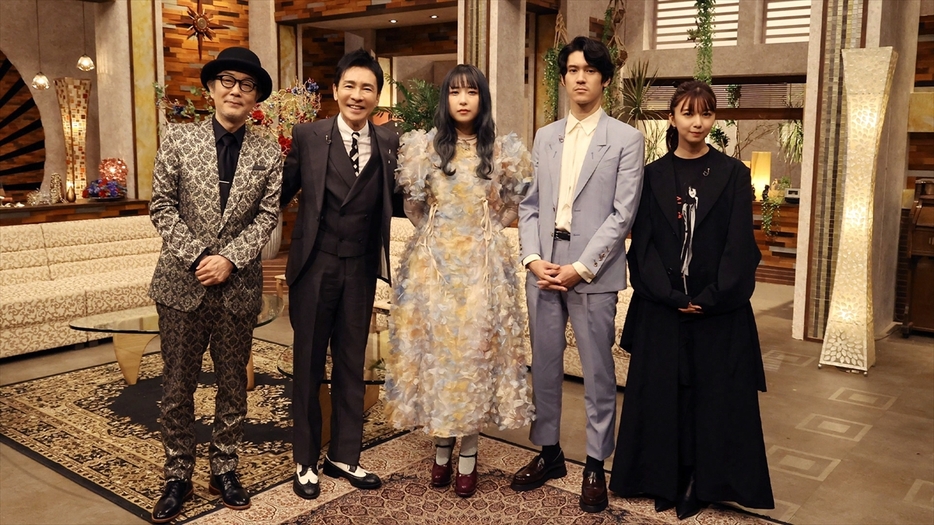 （左から）リリー・フランキー、郷ひろみ、GLIM SPANKY、上白石萌歌