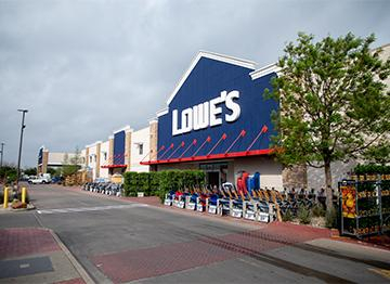 Lowe'sが運営する実店舗の一例（画像はLowe'sのコーポレートサイトから編集部がキャプチャ）