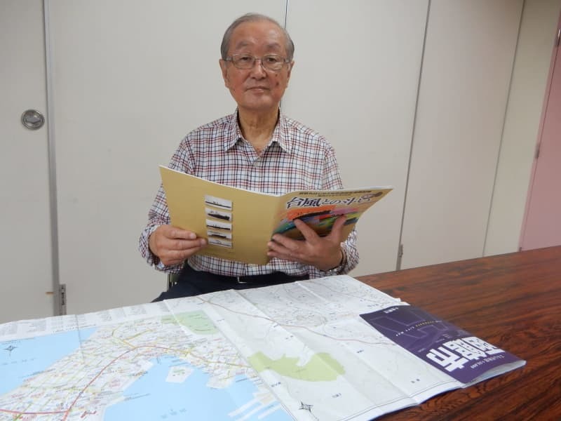 取材に応じる山岸光生さん＝２０２４年７月