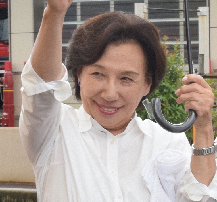 田中真紀子氏