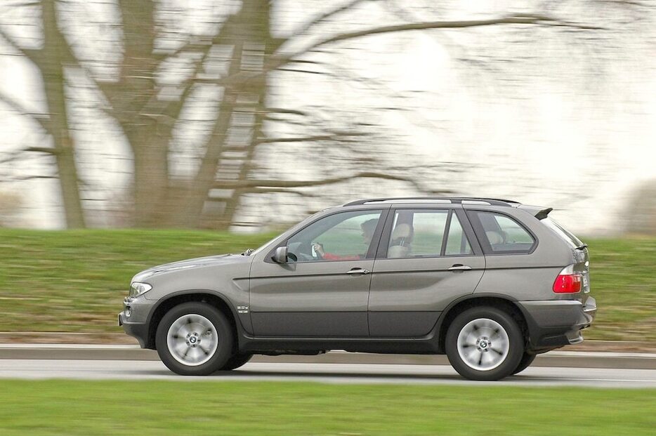 X5も他のBMW同様スポーティーな走りが特徴となる。