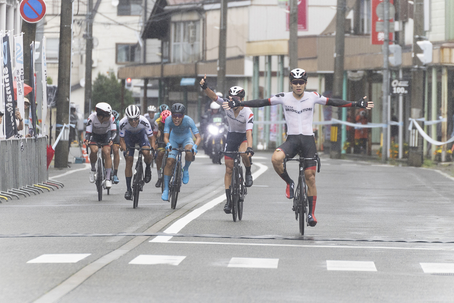 写真：Bicycle Club