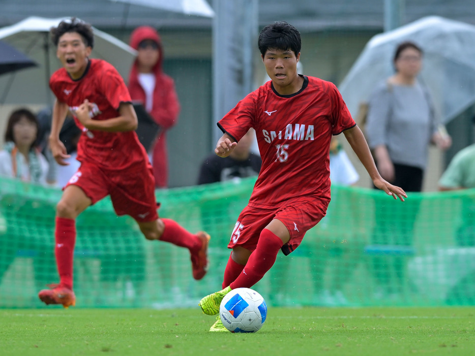 タレントの多い埼玉県で光る動きを見せたMF三上蓮恩(細田学園高2年)(Koki NAGAHAMA/GEKISAKA)