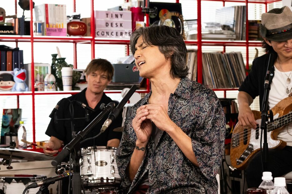 稲葉浩志『tiny desk concerts JAPAN』