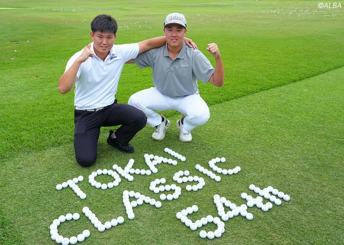 日本アマチャンピオンの松山茉生（右、福井工大福井高1年）と兄の怜生さん