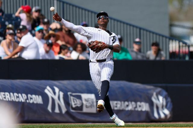 2024年にMLBのオープン戦でプレーするヤンキース時代のダウンズ選手【写真：USA TODAY Sports/ロイター/アフロ】