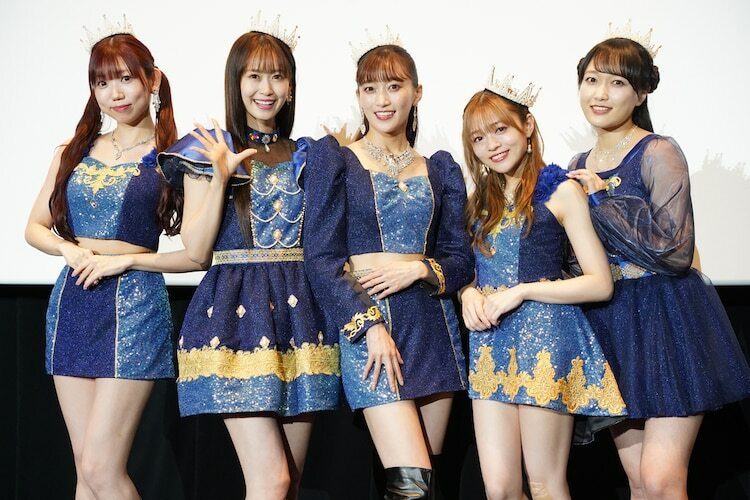 i☆Ris。左から山北早紀、芹澤優、茜屋日海夏、若井友希、久保田未夢。