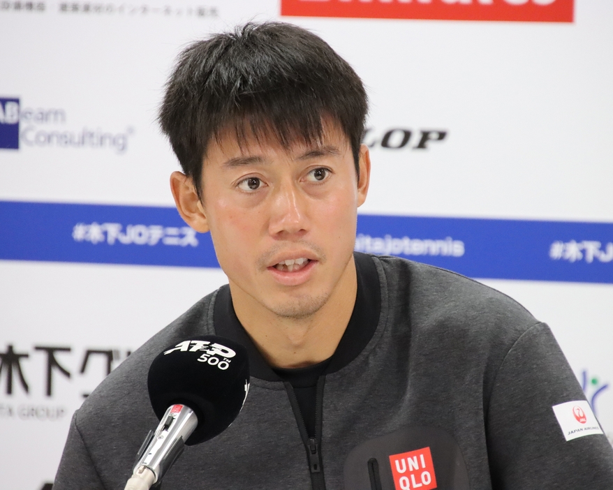 会見に臨んだ錦織圭[画像/tennis365.net]