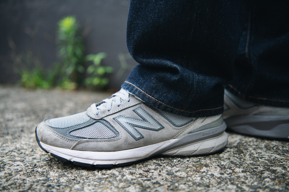 New Balance 「990v5」