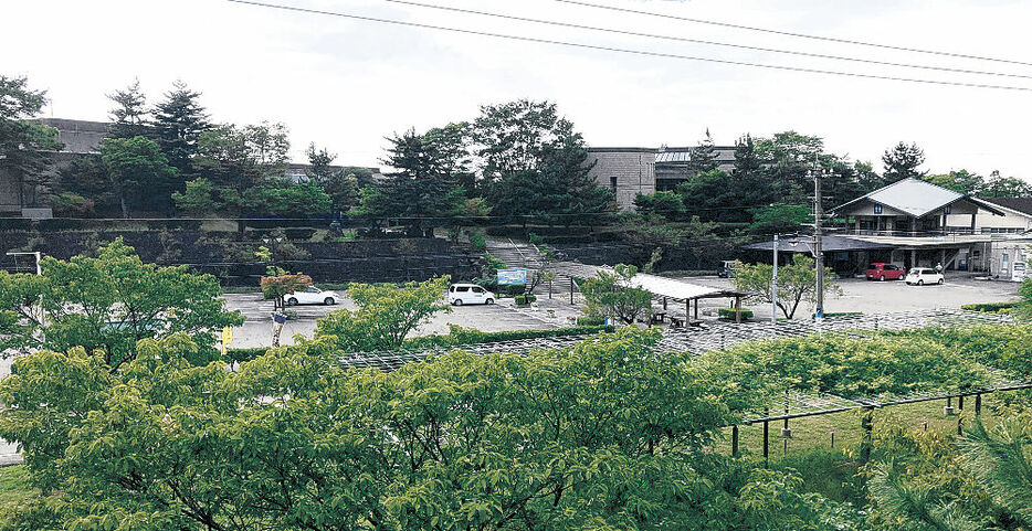 再整備が検討されている庄川水記念公園＝砺波市庄川町青島