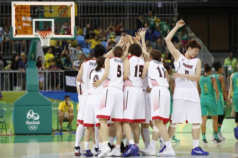 2戦目で世界ランク7位の地元ブラジルを下した日本代表（写真：中西祐介/アフロスポーツ）