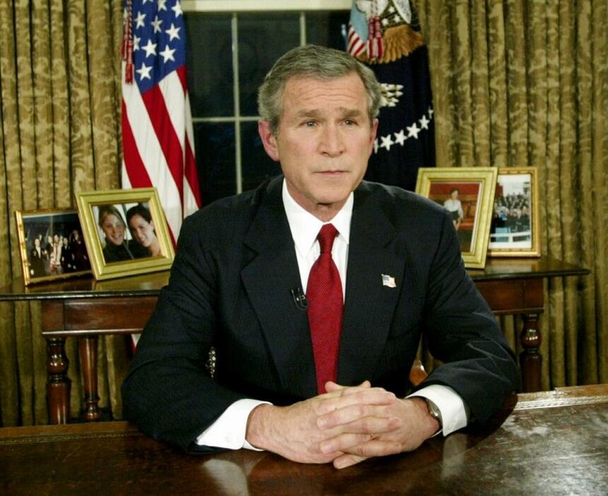 [写真]2003年3月19日、米国はイラクへの軍事攻撃を開始。ブッシュ大統領は国民に向けてテレビ演説を行った（ロイター/アフロ）