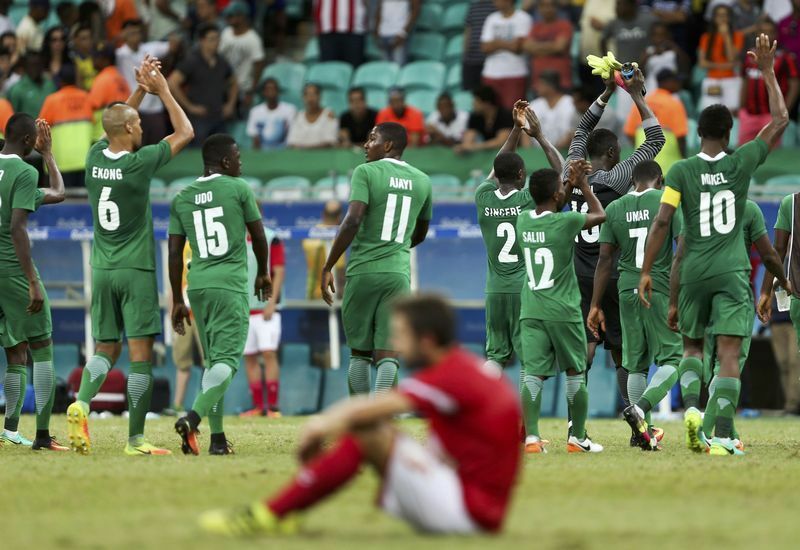 デンマークに勝利し準決勝に進んだナイジェリアチーム（写真：ロイター/アフロ）