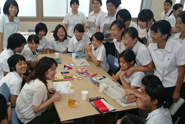 「偏差値の話抜き」の教員会議、宿題削減…　長崎の公立伝統校が、進路指導を一変させたワケ