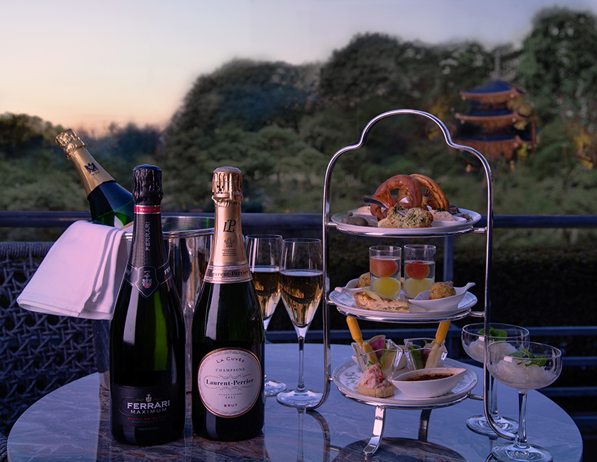 ホテル椿山荘東京が誇る、新緑の中でシャンパンを満喫！ 