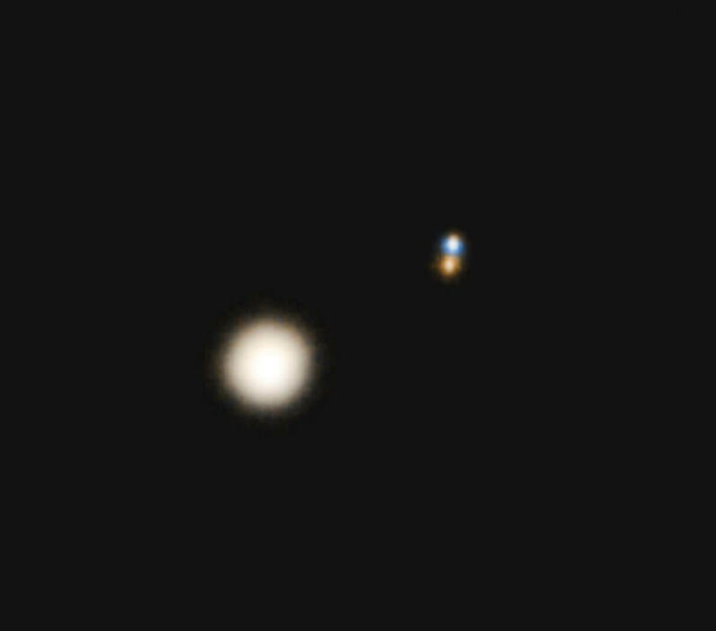 エリダヌス座40番星は、2個の恒星と1個の白色矮星で構成された三重連星です。最も明るい恒星がエリダヌス座40番星Aです。
