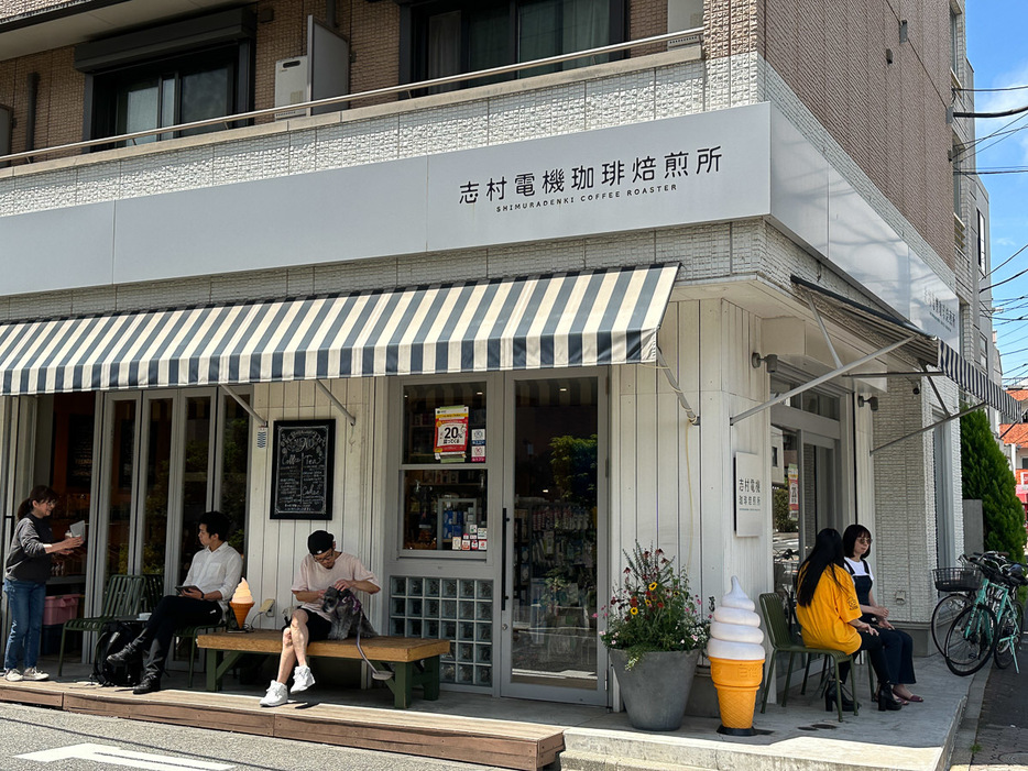 『志村電機珈琲焙煎所』。1968年に電器店として練馬で創業