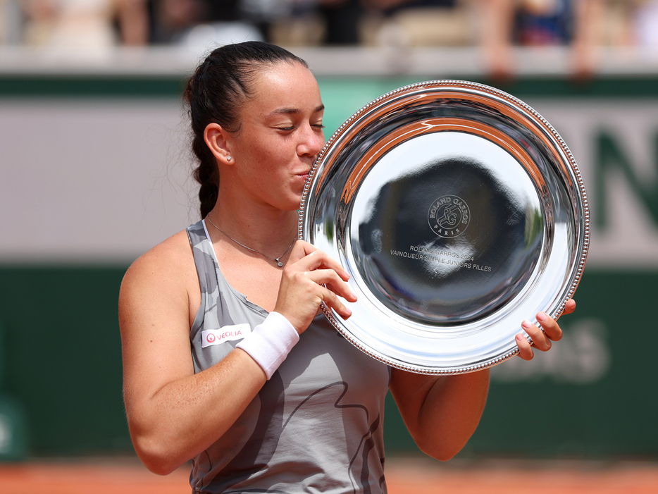 「フレンチ・オープン」（フランス・パリ）のジュニア女子シングルスで優勝を飾ったテレサ・バレントバ（チェコ）（Getty Images）