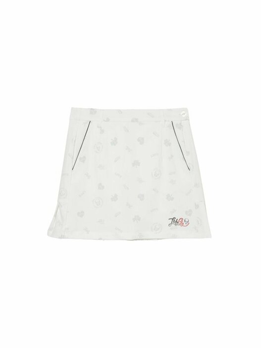 「ALLOVER SKIRT（サイズ：S～M／カラー：BLACK, NAVY, WHITE）」4万1800円／ルシアン ぺラフィネ エルピーエフジー（ルシアン ペラフィネ 東京ミッドタウン店）