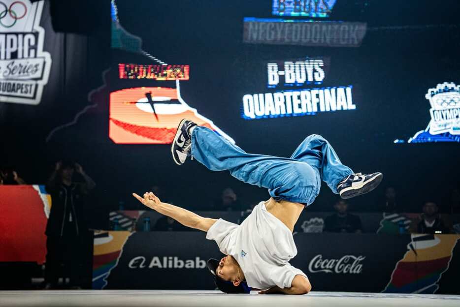 Bboy HIRO10 photograph by haru_graphics