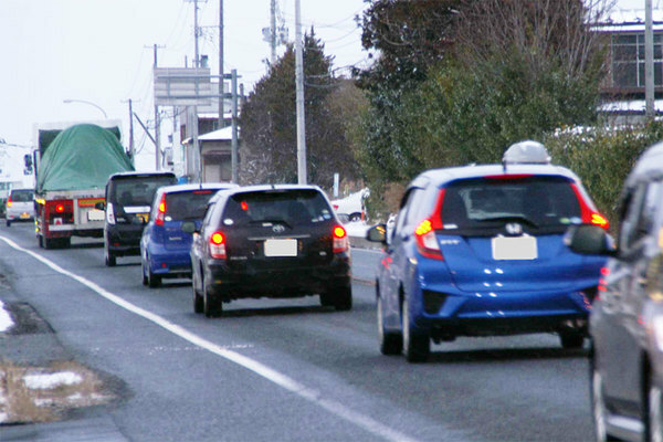 国道4号で2車線の大衡道路区間の渋滞（画像：仙台河川国道事務所）。