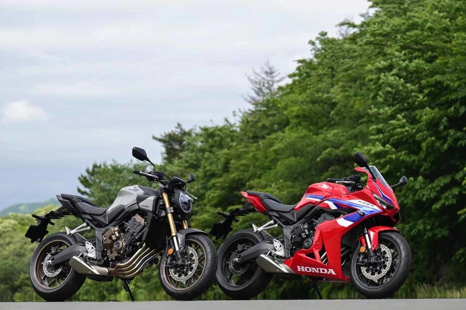 CBR650R（右）とCB650R（左）のE-クラッチ搭載車