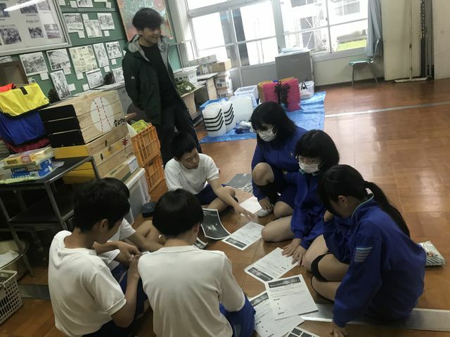 蒲郡市立三谷東小学校の総合学習の様子（写真提供／蒲郡市役所）