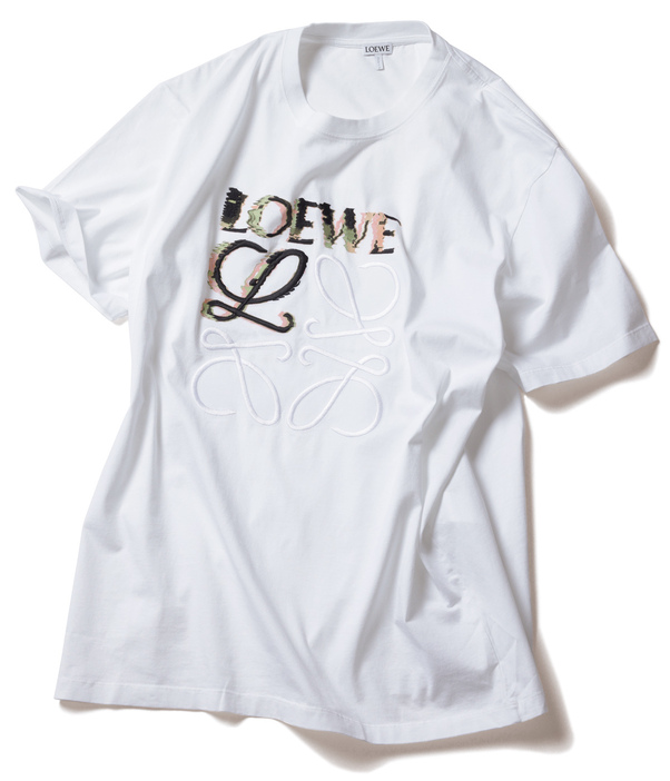 【トム・ブレイディ】の愛用ブランドは、〈ロエベ〉のTシャツ！