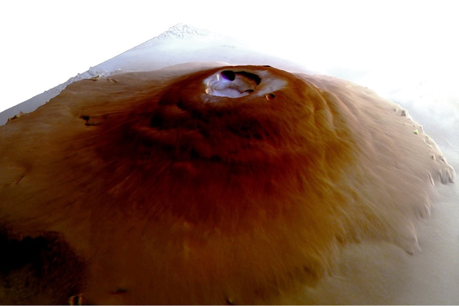 火星だけでなく太陽系全体で最大の火山「オリンポス山」の山頂にあるカルデラに降りた霜（青色）を斜めから捉えた画像。ESAのマーズ・エクスプレス探査機の観測データを用いて作成（ESA/DLR/FU Berlin (A. Valantinas)）