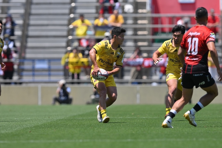 今季リーグワンで新人賞を獲得した東京SGのSO高本幹也。福岡合宿で日本代表入りへの一歩を踏み出す（撮影：黒崎雅久）