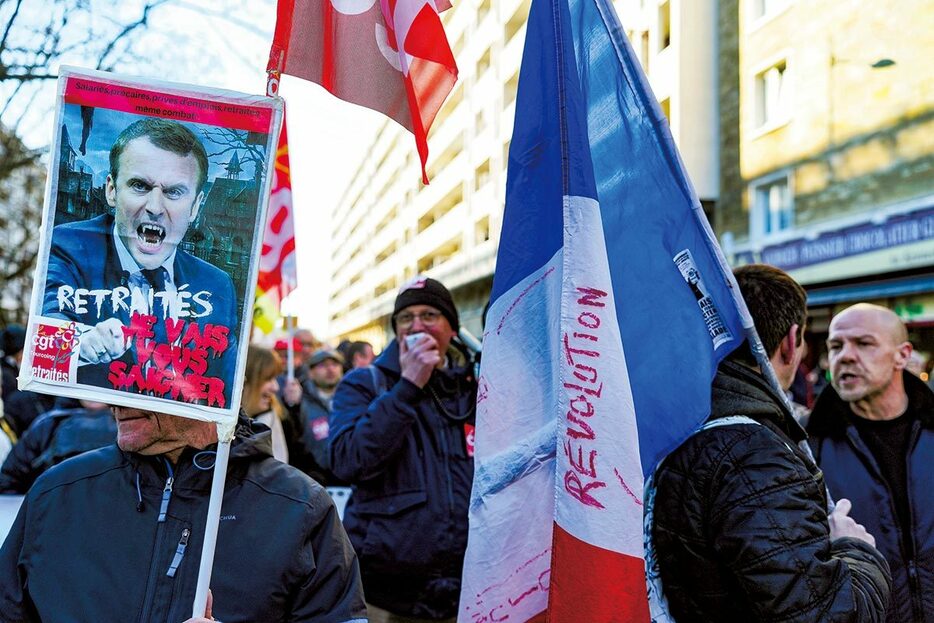 昨年2月、フランス全土に広がった年金改革に抗議するデモ　SYLVAIN LEFEVRE/GETTY IMAGES