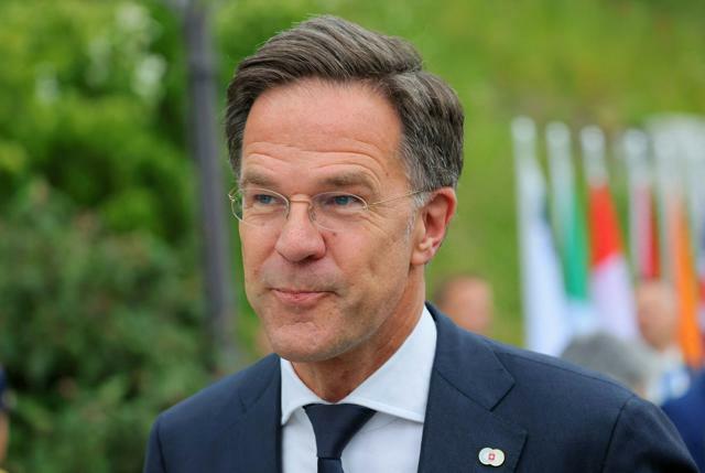 2024年6月15日、スイス中部のビュルゲンシュトックで開催されたウクライナの平和への道筋を探る「平和サミット」に出席したオランダのルッテ首相=ロイター