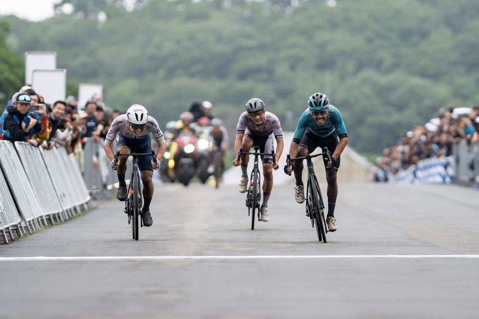 写真：Bicycle Club