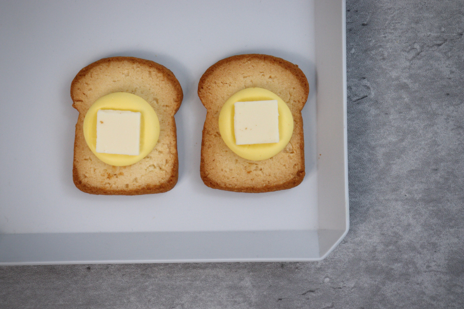 パンのみみまで再現したバター香るトースト型サブレ