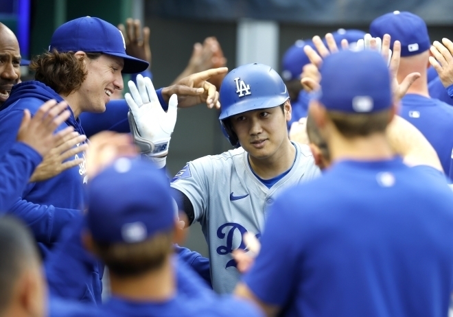 ５試合ぶりの15号２ランを放った大谷。注目対決できっちり観る者を沸かせた。(C)Getty Images