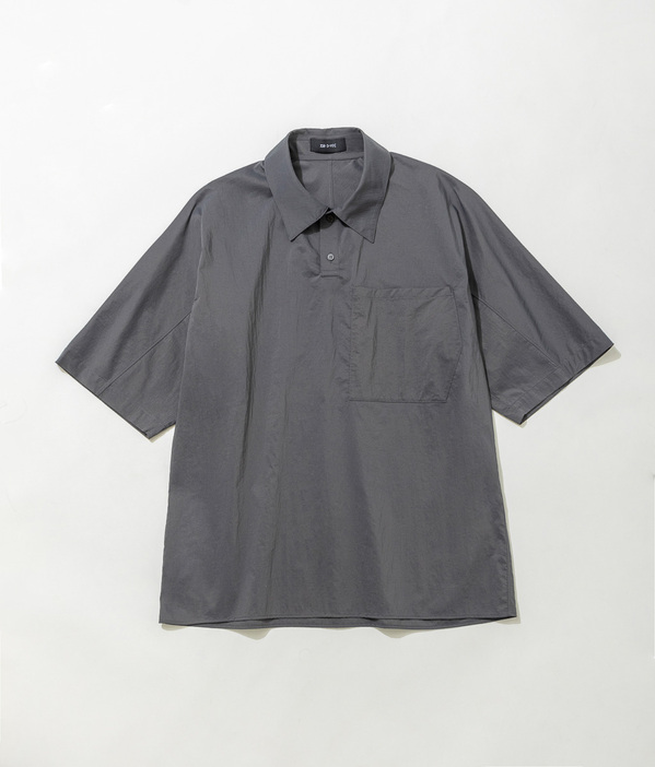 「RECYCLED NYLON S/S PULLOVER SHIRT」
