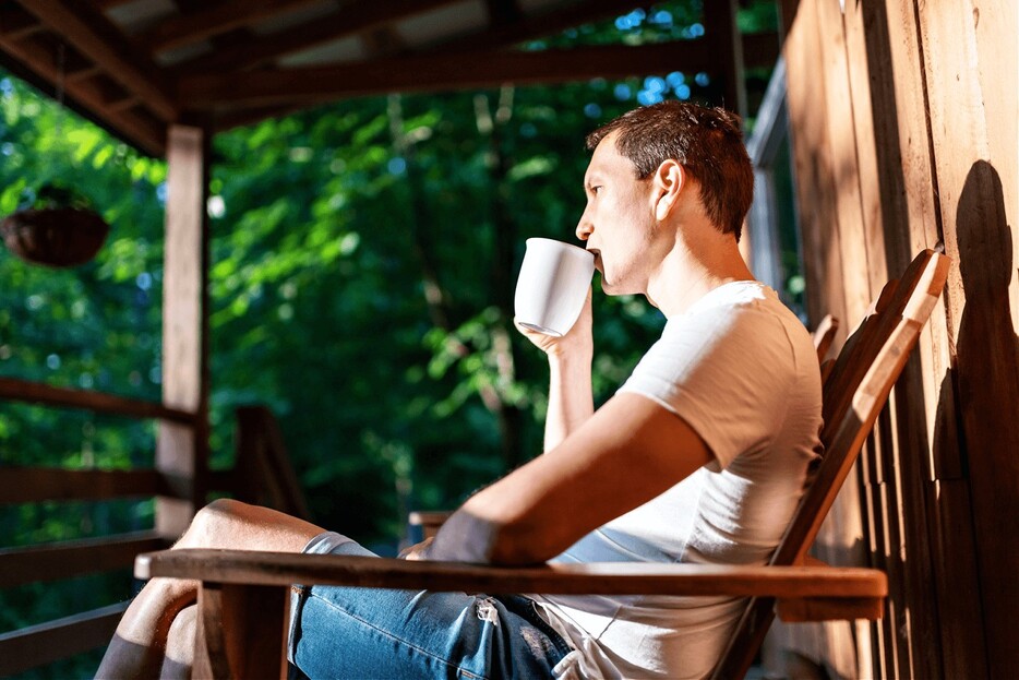 朝一のコーヒーはNG？ 昼に飲んだほうがいい？ 超絶シンプルなアンサーがこれ