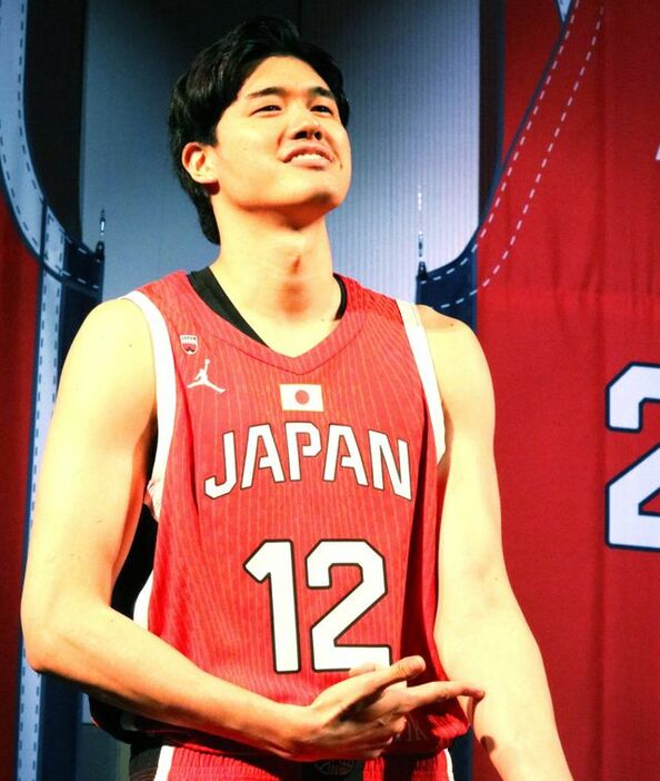 5月にバスケ日本代表の新ユニフォームを発表に登場した渡邊雄太選手(写真：日刊スポーツ/アフロ)